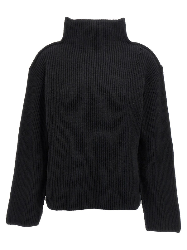 Marni 100% Wool sweater in black
