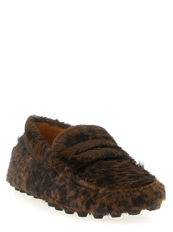 Tod's 100% calfskin leather loafer in brown — view 2