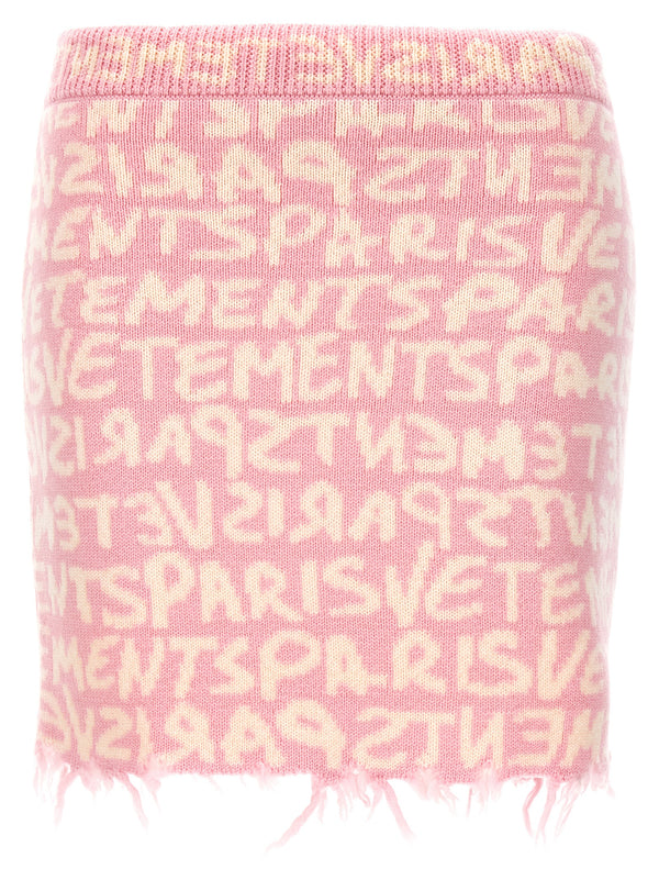 Vetements 100% Merino Wool skirt in pink