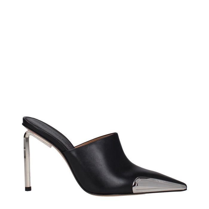 Off-White Leather pump in black