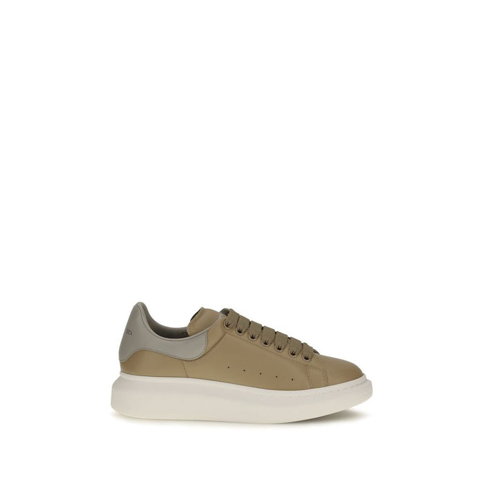 Alexander McQueen Upper: 100% Calf Leather Bos Taurus; Sole: 100% Rubber sneaker in beige