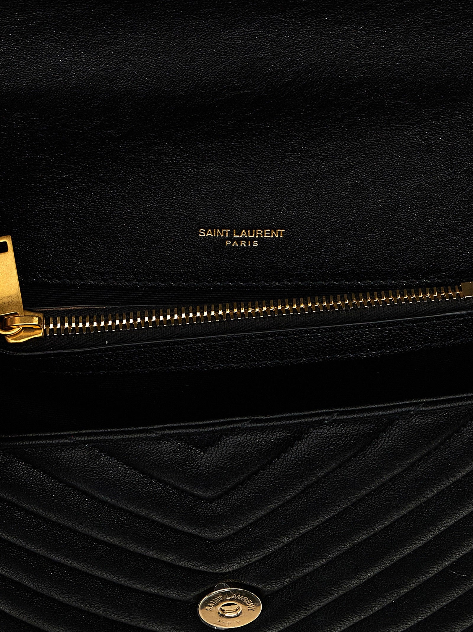 Saint Laurent 100% calfskin leather shoulder bag in black — view 4