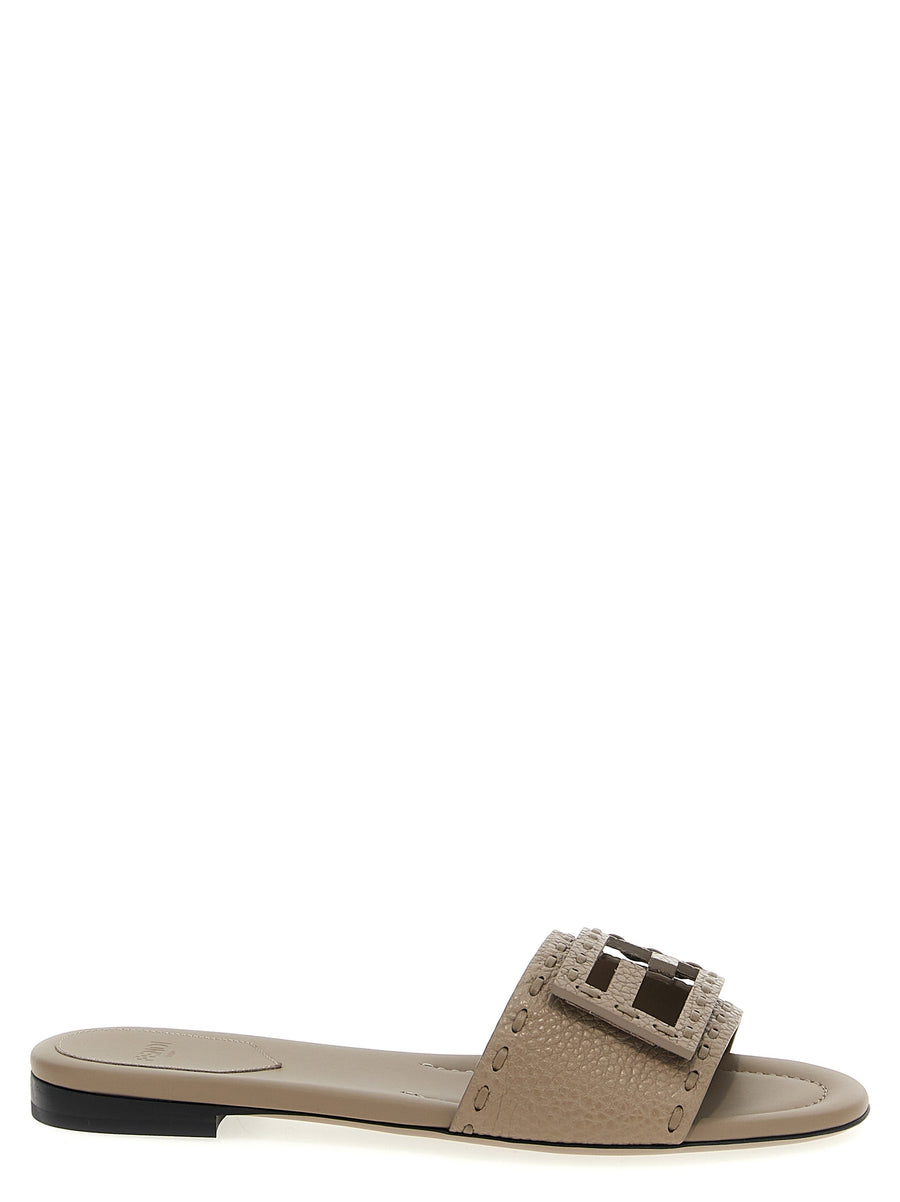 Fendi 100% calfskin leather slide in gray