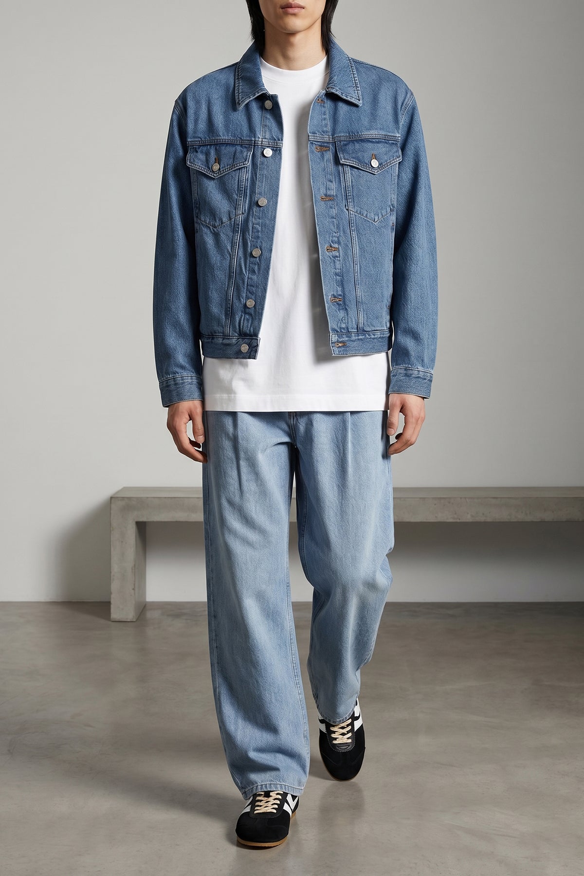 Dries Van Noten 80% calfskin leather sneaker in black — view 4
