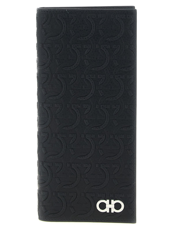 Ferragamo 100% Calfskin Leather wallet in black