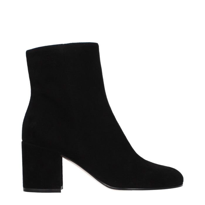 Gianvito Rossi Suede ankle boot in black