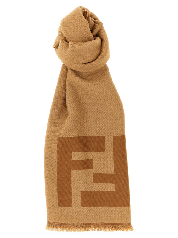 Fendi 100% virgin wool scarf in beige