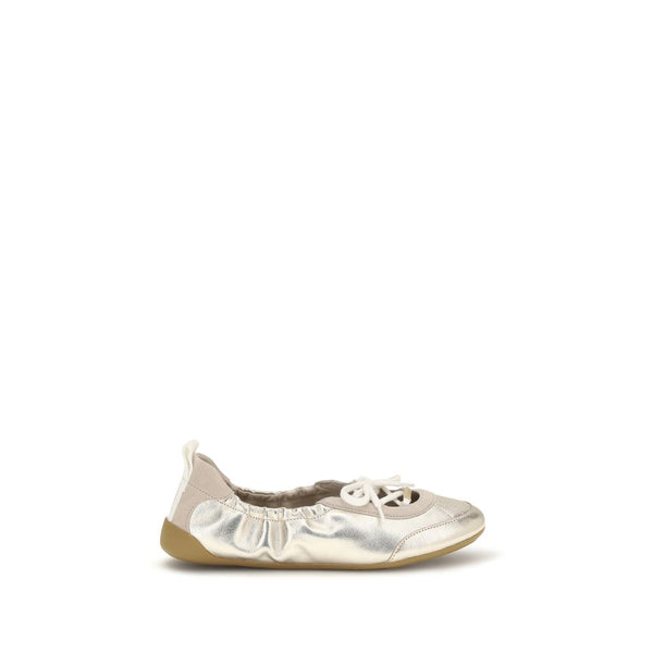 Chloé Upper: 100% Calf Leather Bos Taurus; Sole: 100% Rubber ballet flat in silver