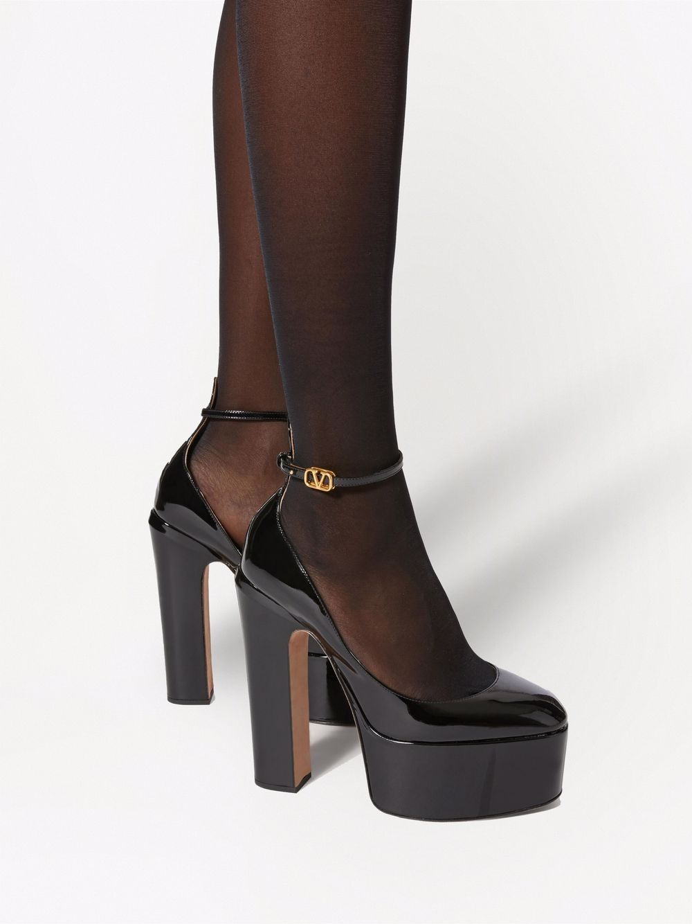 Valentino Garavani With Heel Black