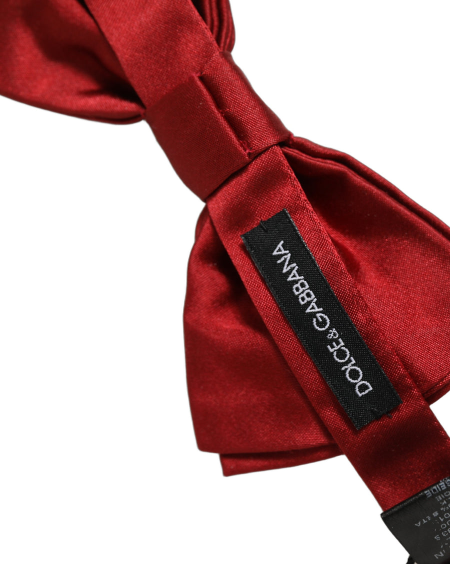 Dolce & Gabbana 100% Silk bow tie in red