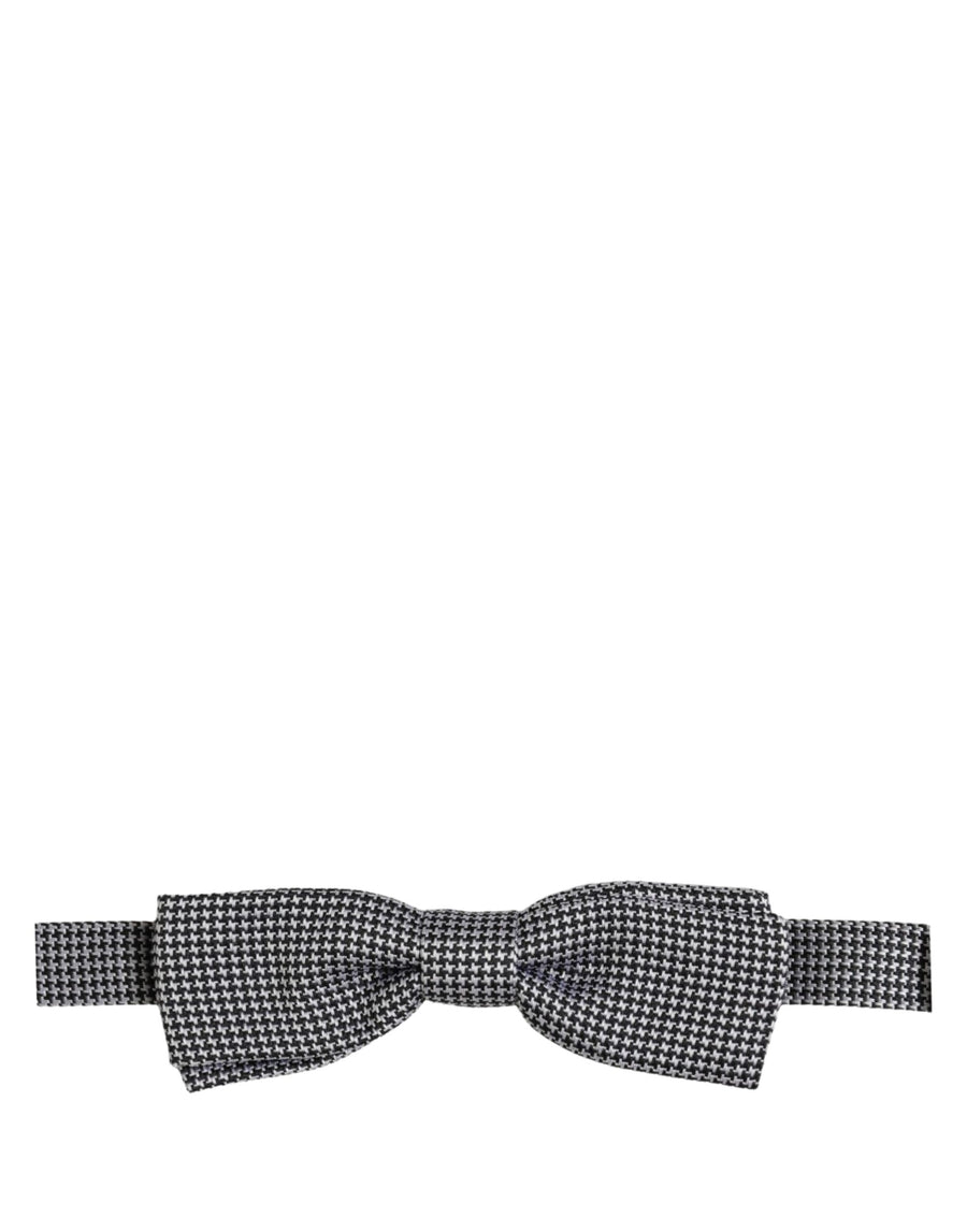 Dolce & Gabbana 100% Silk bow tie in black