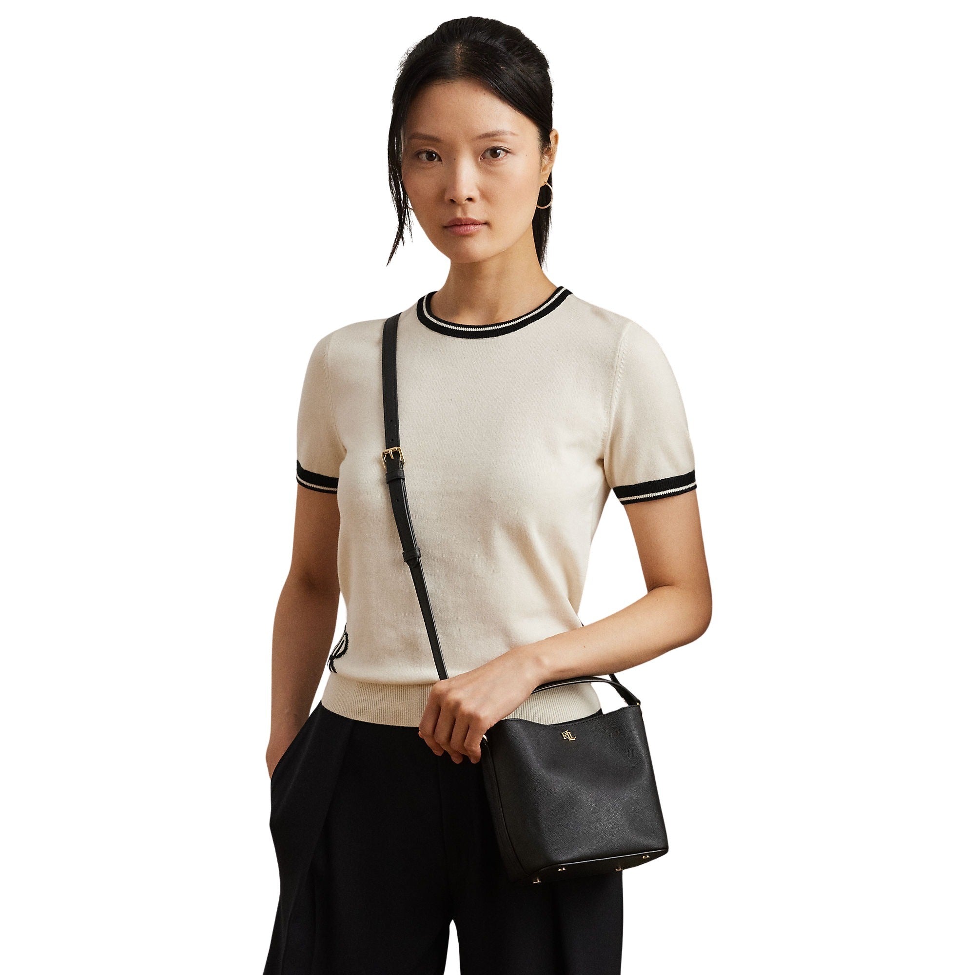 Reese Sm Bkt Bucket Bag Small Black Cow Leather