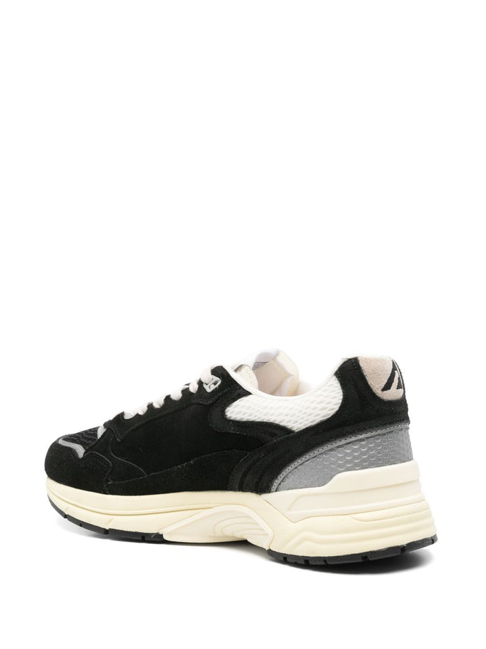Autry Flat Shoes Black