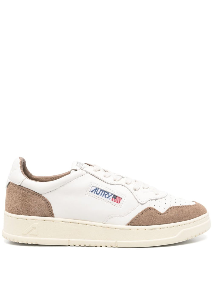 Autry Flat Shoes Lea Rub Sole