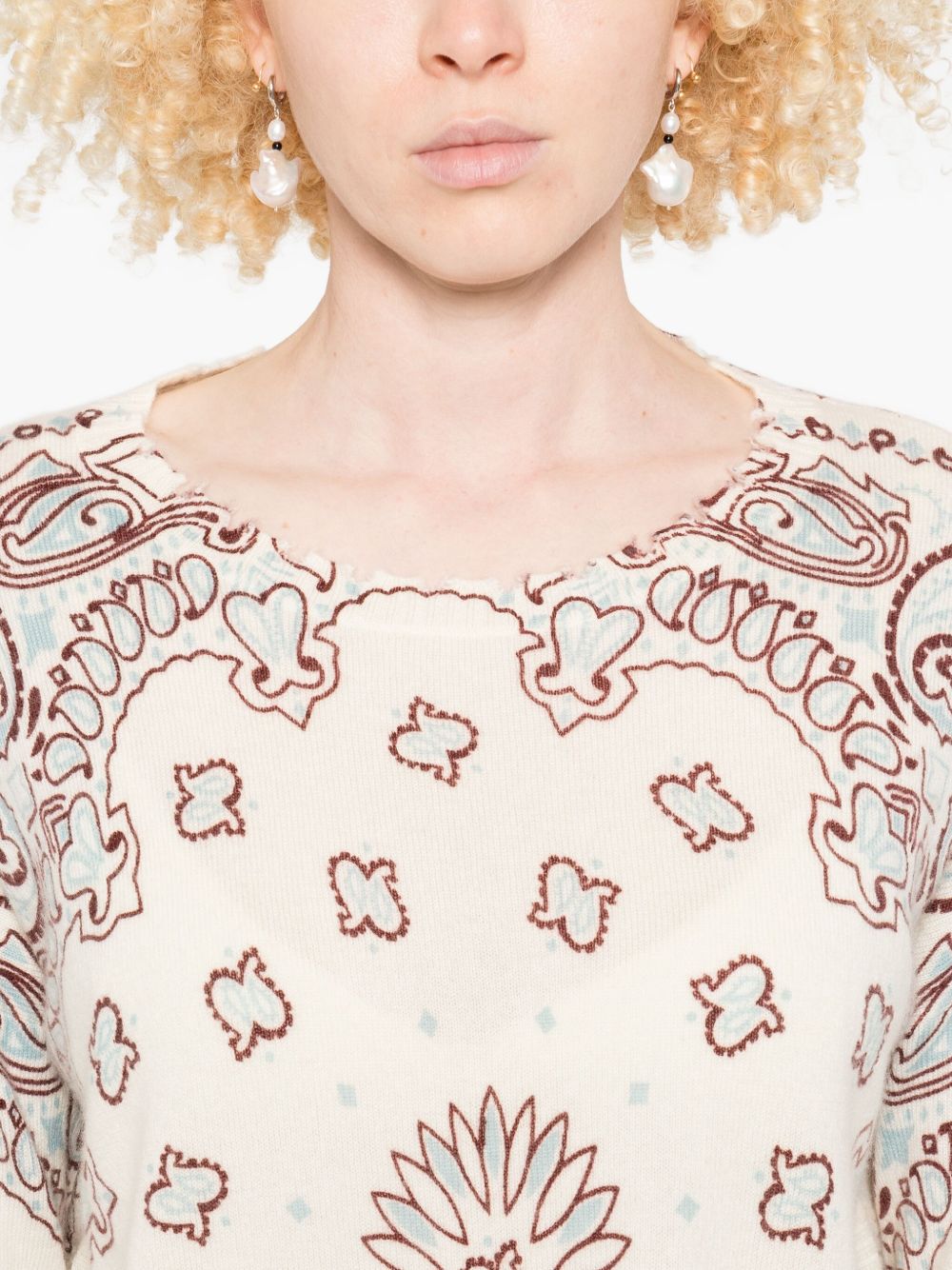 Kujiten Sweaters White