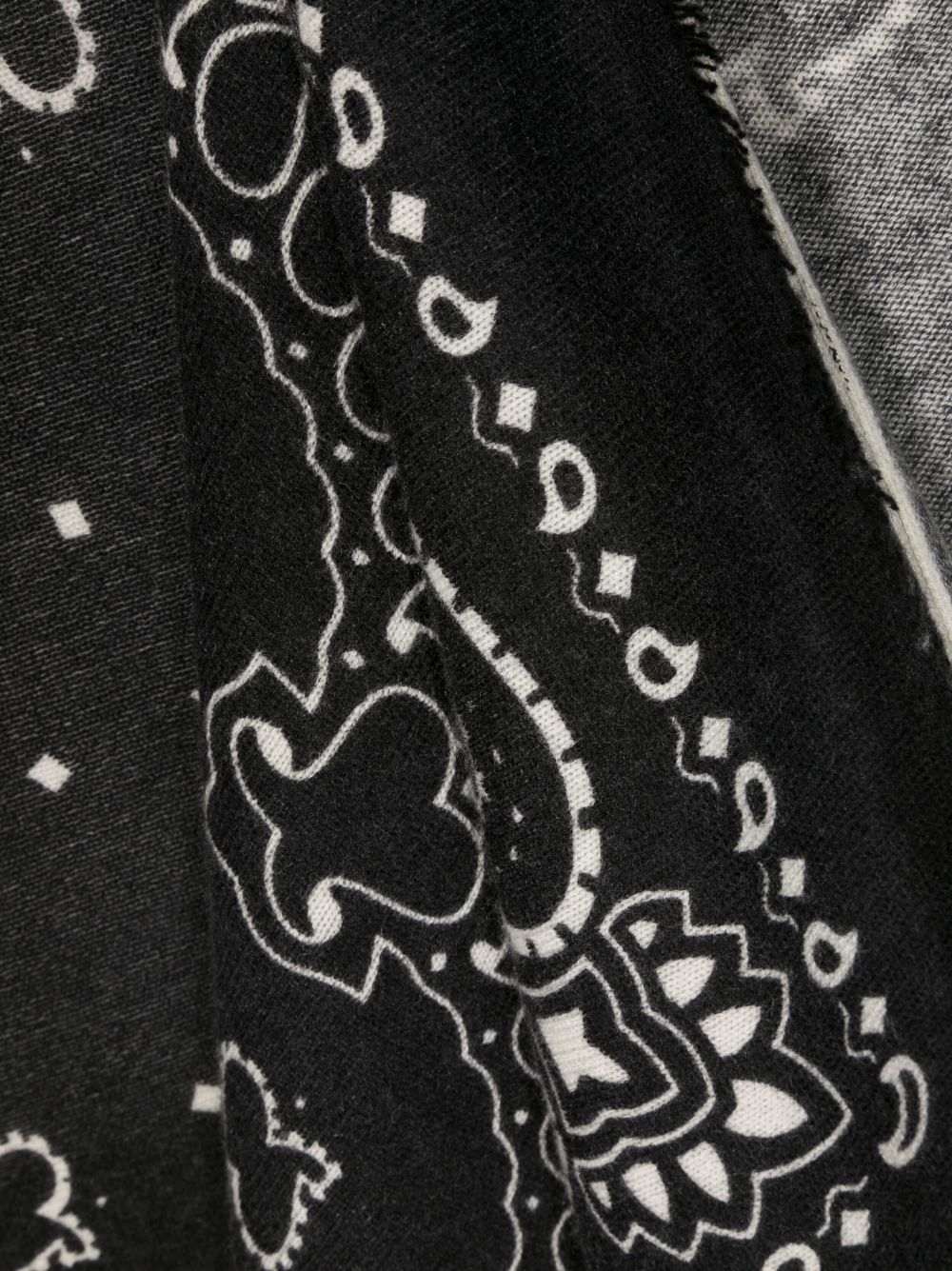 Kujiten Scarfs Black