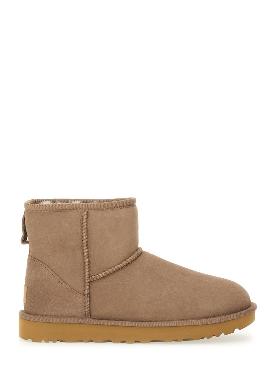 Boots Classic Mini Ii Brown
