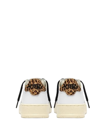 AUTRY Flat shoes White