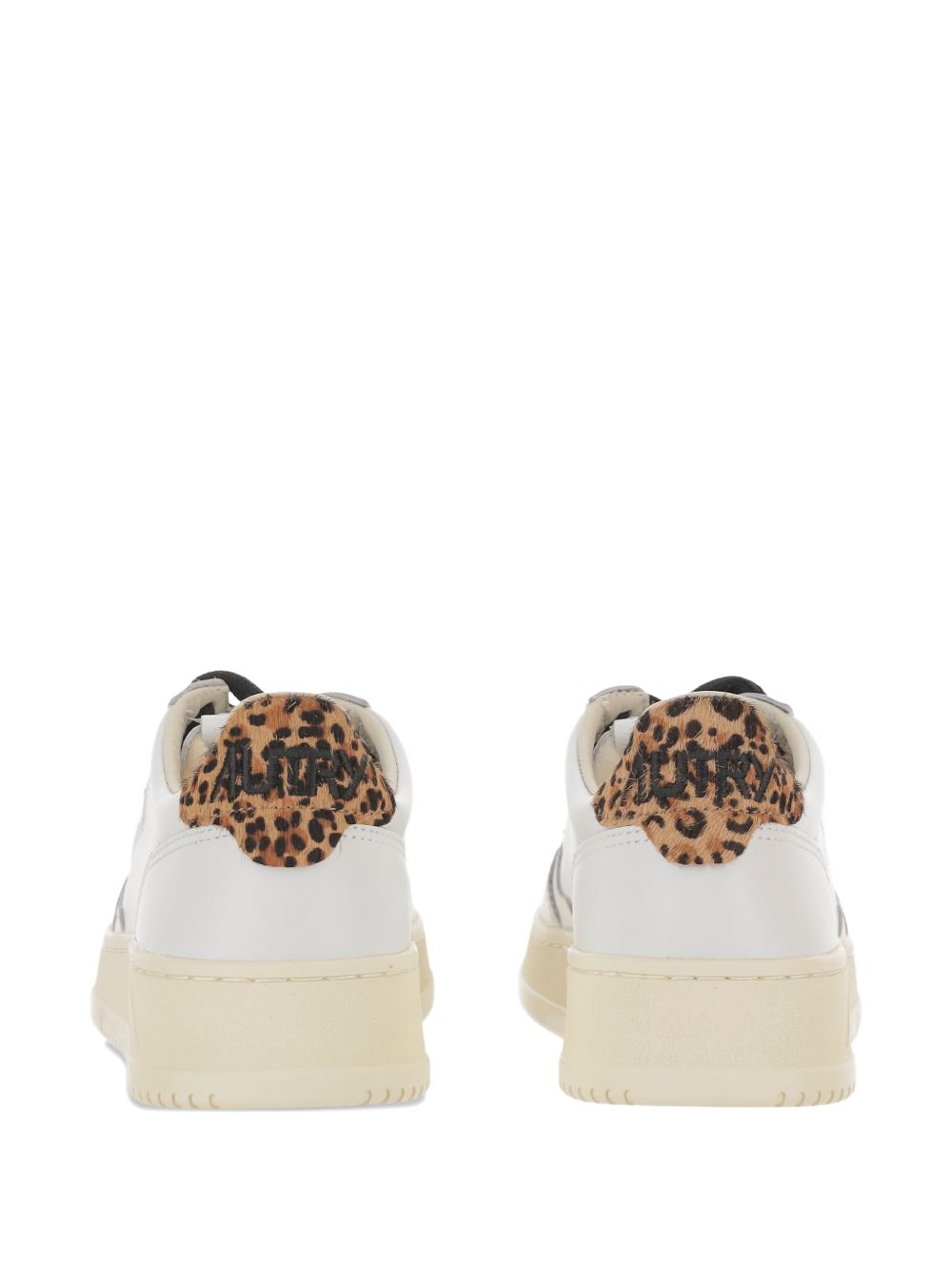 AUTRY Flat shoes White