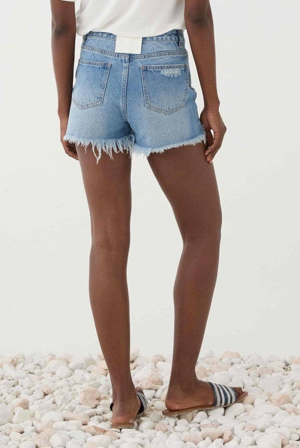 Eleh Shorts