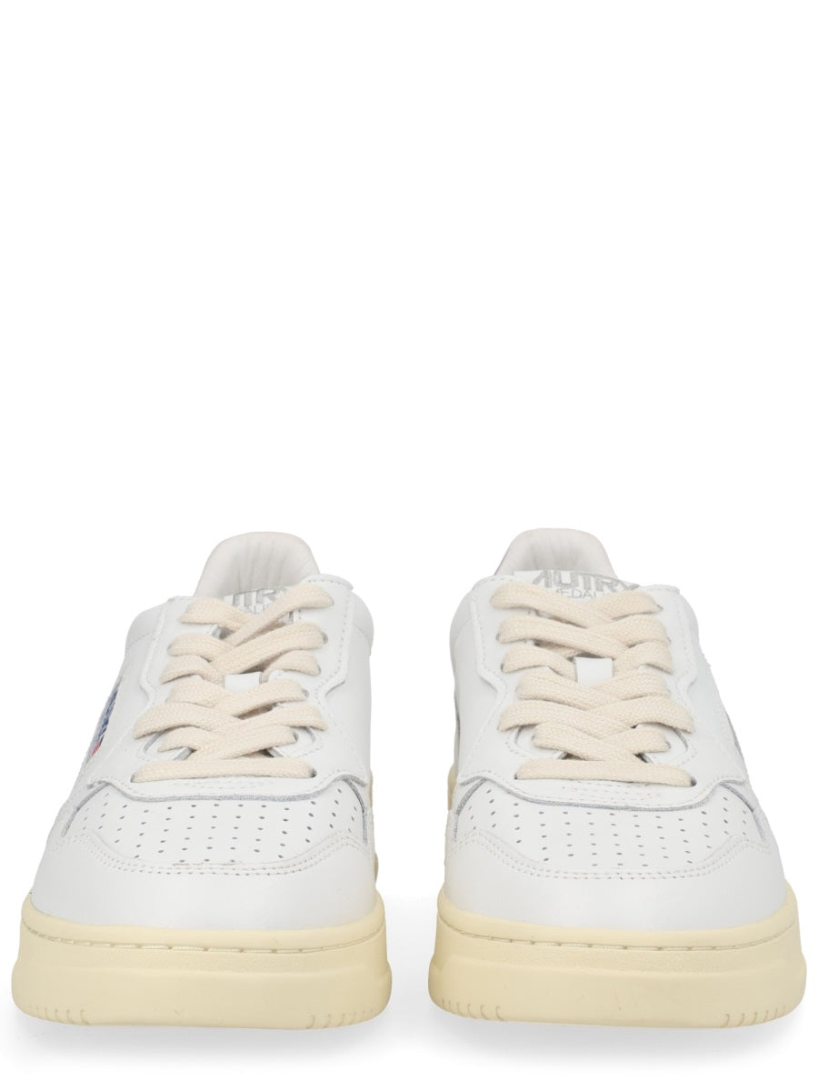 Medalist Low Sneaker White Cow Leather Trainers