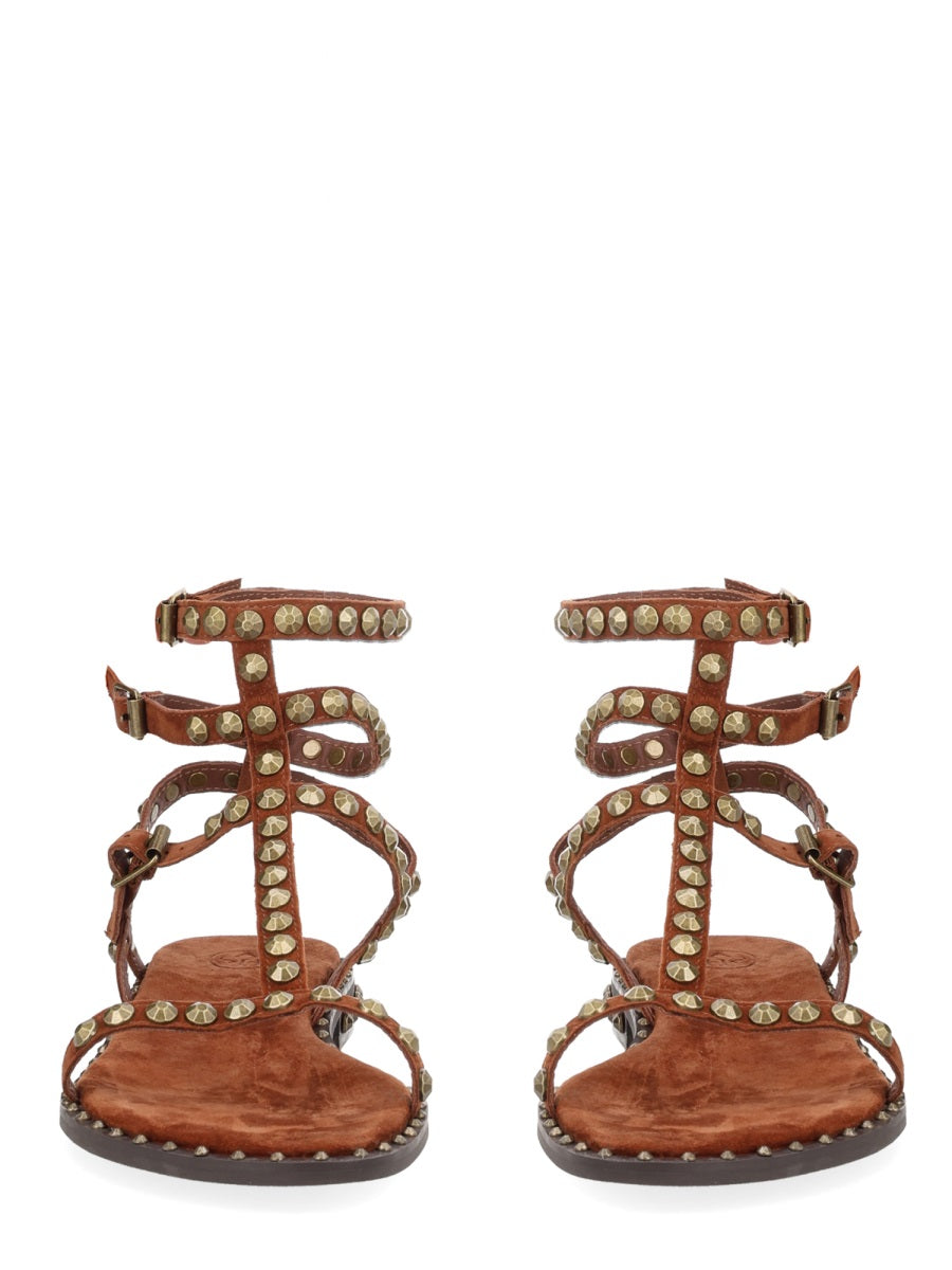 Sandals Play Leather Brown