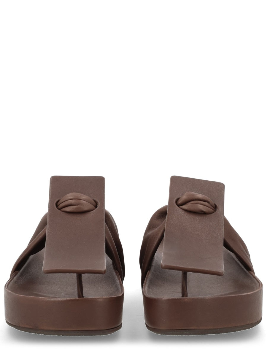 Leather Thong Sandals Brown