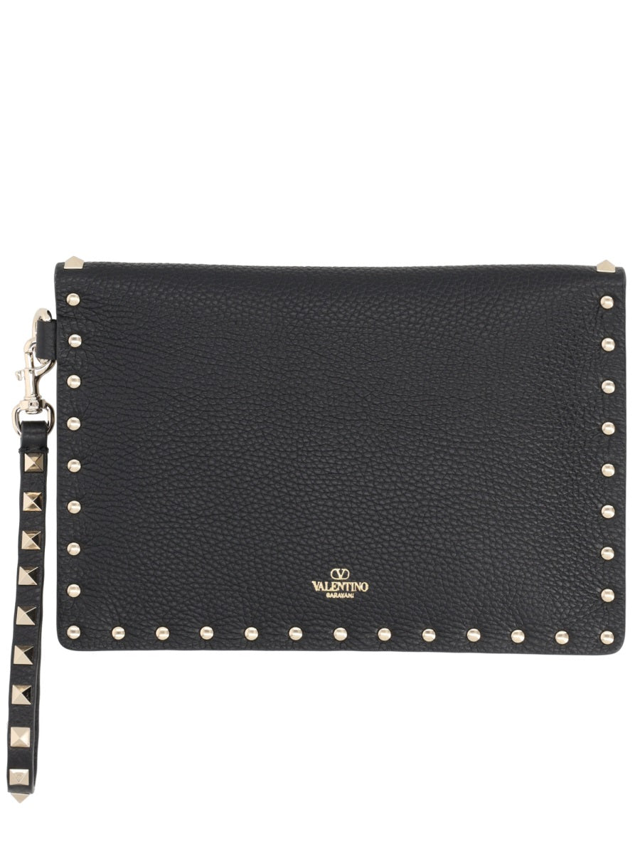 Rockstud Medium Leather Pouch Black Calf Clutch Bags