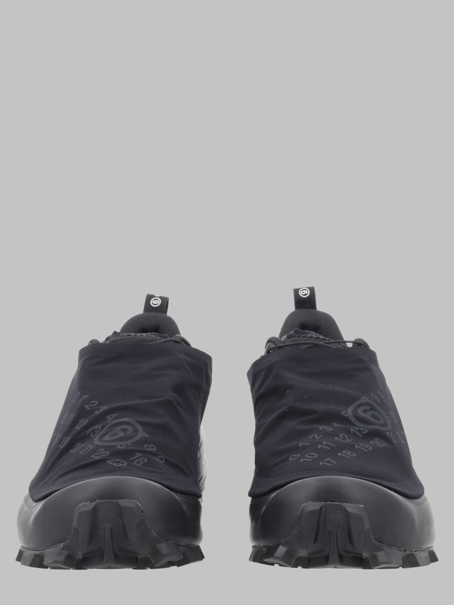 Sneakers Cross Dust Black Polyamide Trainers