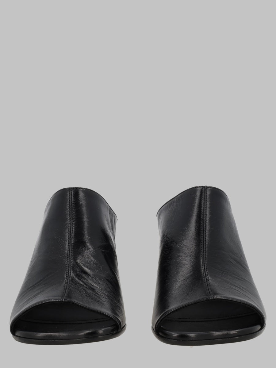 Mule Anatomic Black Leather