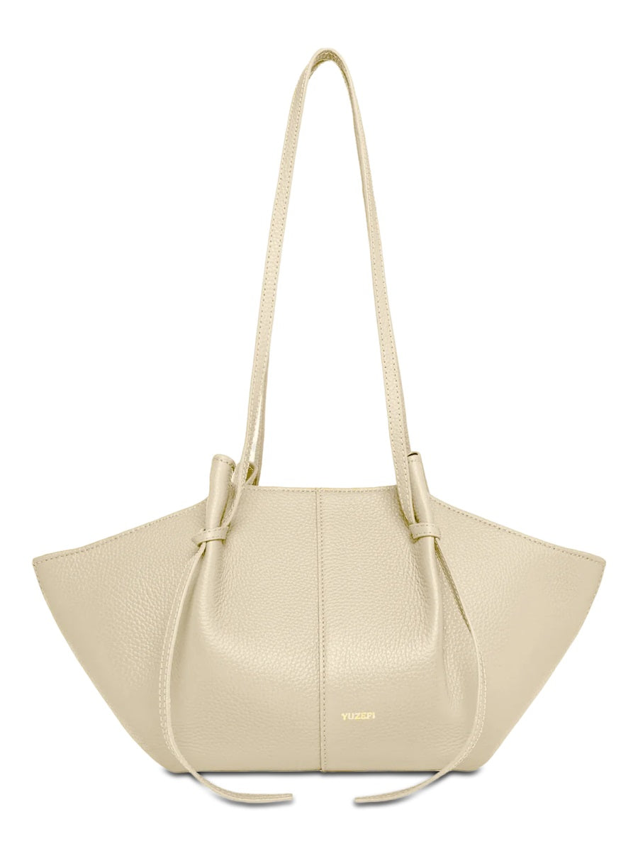 Shoulder Bag Mochi Ivory O: Bovine Leather; L: Nylon