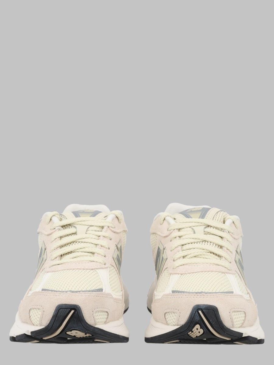 Sneakers Abzorb Beige Mesh Trainers