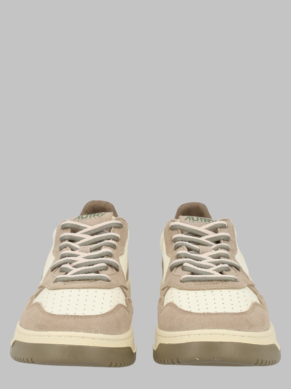 Sneakers Medalist Low Beige Leather Cow Trainers