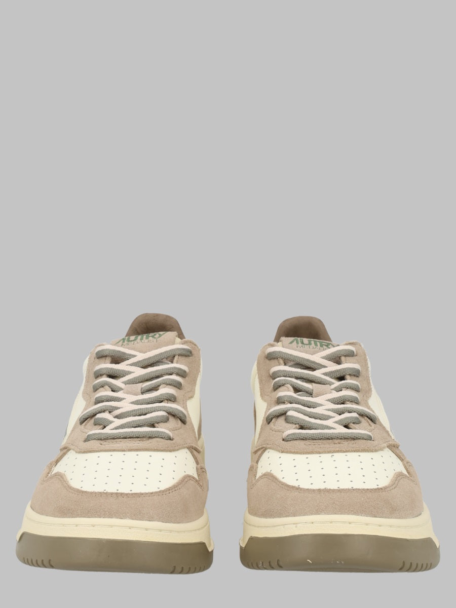 Sneakers Medalist Low Beige Leather Cow Trainers