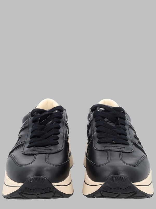 Sneakers Bethcoin Black Leather Calf
