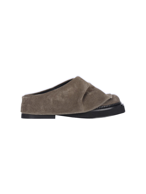 The Attico Main Leather: 100% Suede mule in beige