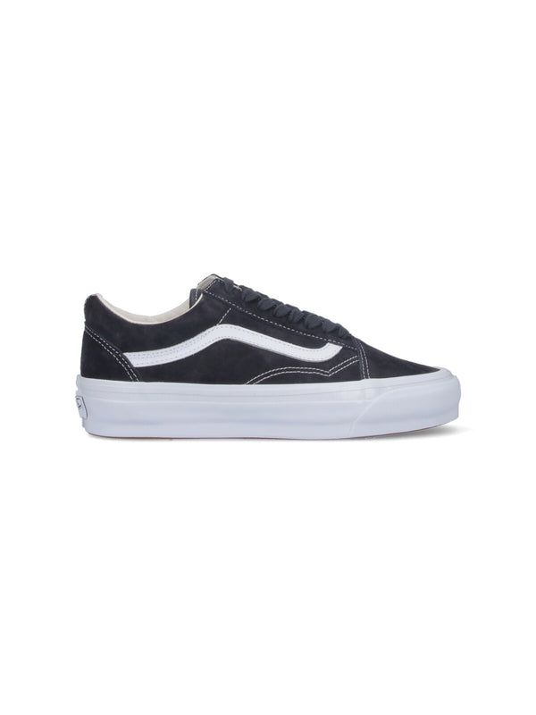 Vans Suede sneaker in black