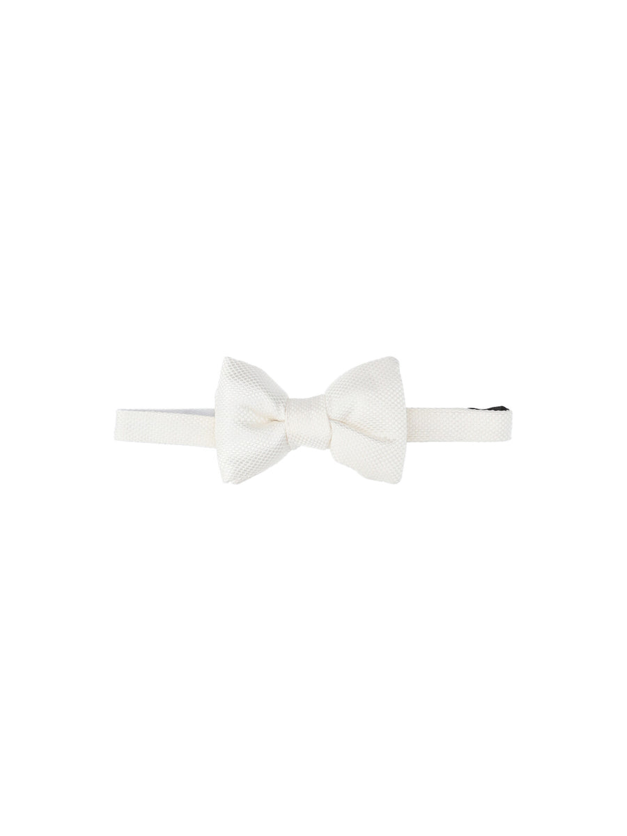 Tom Ford 100% Mulberry Silk bow tie in white
