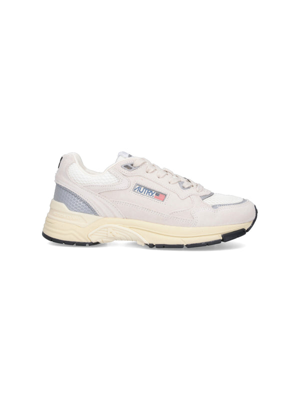 Autry Upper: 75% Cow Leather sneaker in white