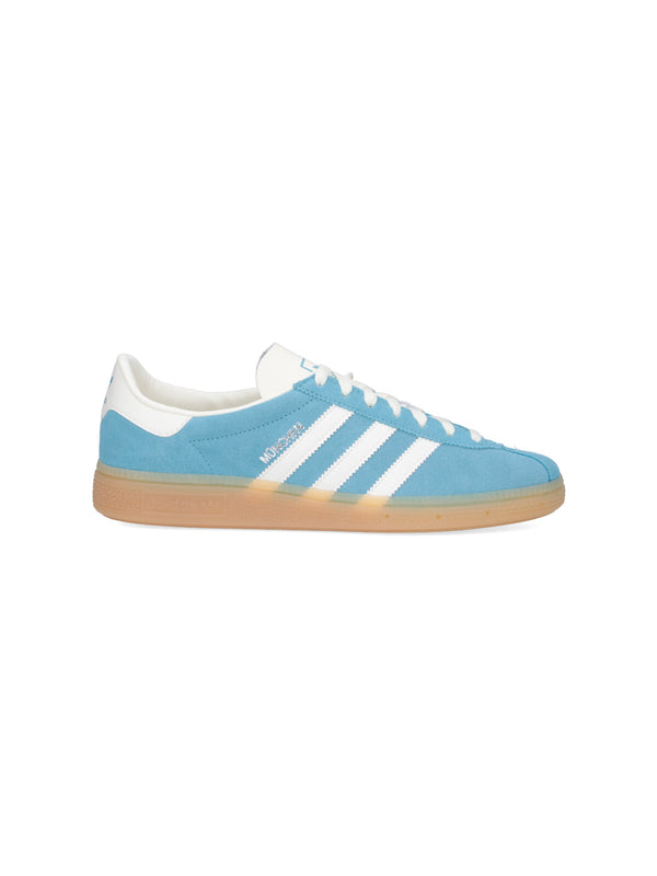 Adidas 100% leather sneaker in blue