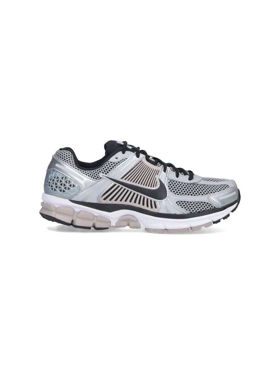Nike 100% Fabric sneaker in silver