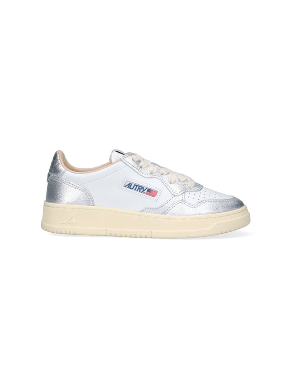 Autry Upper: 100% Cow Leather sneaker in white