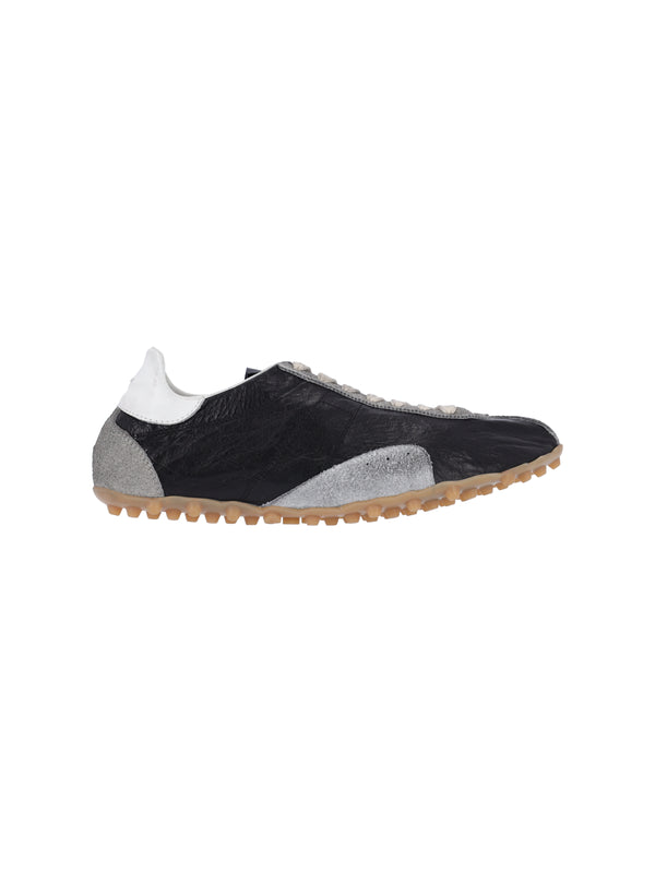 Maison Margiela Upper: 100% Goat Leather sneaker in black