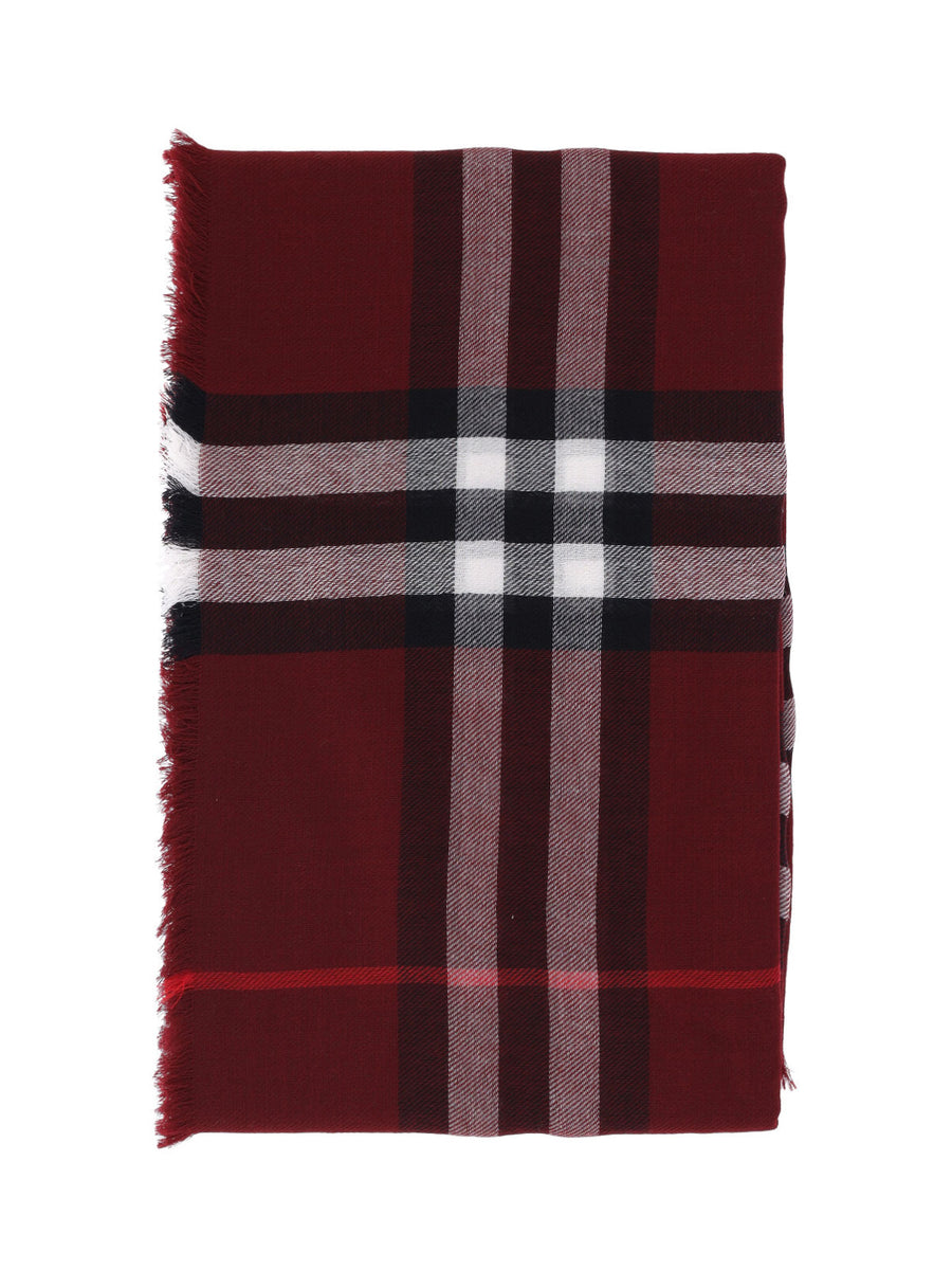 Burberry 100% wool scarf in red
