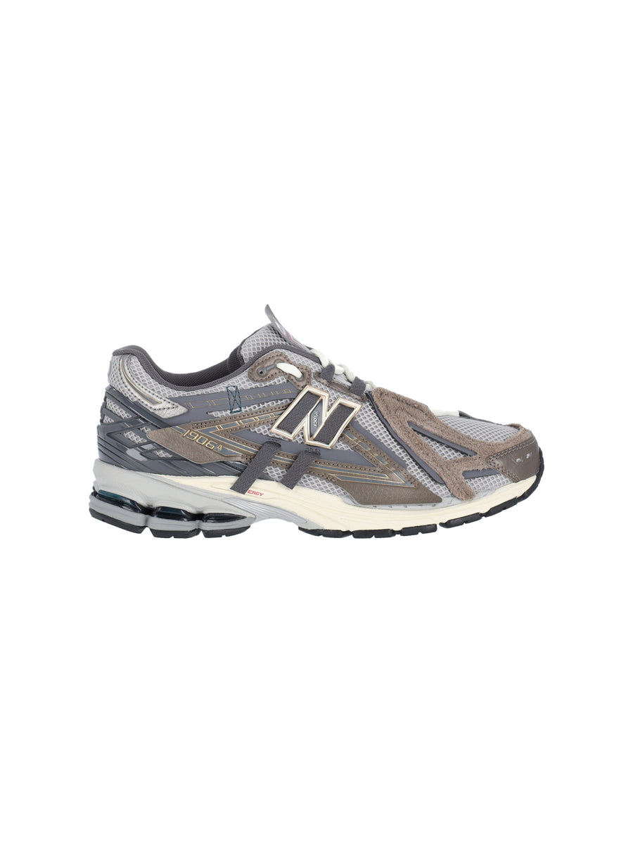 New Balance 100% Synthetic sneaker in gray