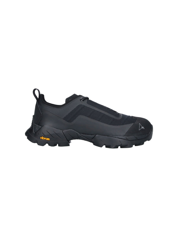 Roa Upper: 51% Polyamide sneaker in black
