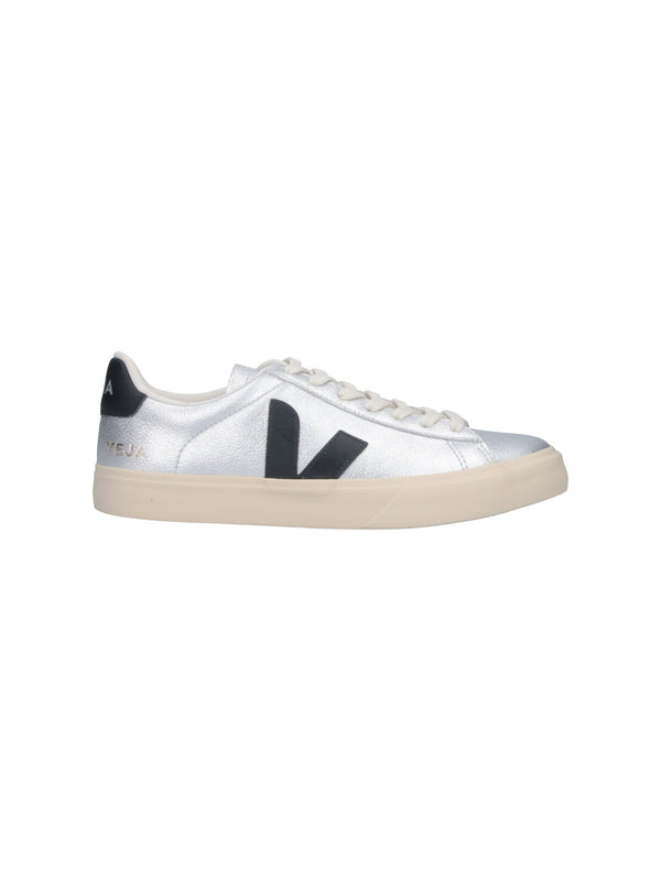 Veja Upper: 100% Leather sneaker in silver