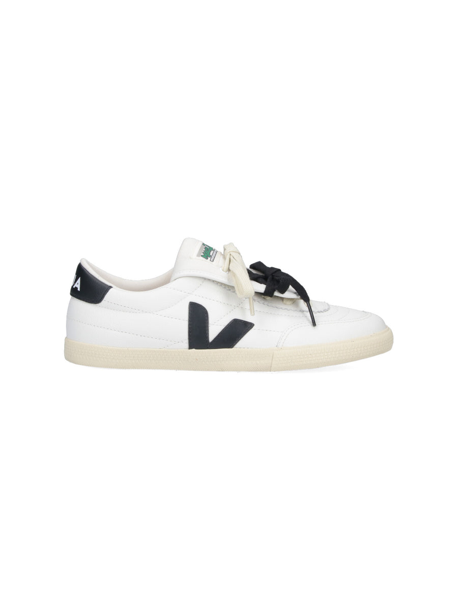 Veja Upper: 100% Leather sneaker in white
