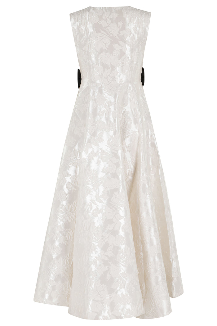 Satin Cloque V Neck Long Dress Nude & Neutrals Poliestere Riciclato Abito