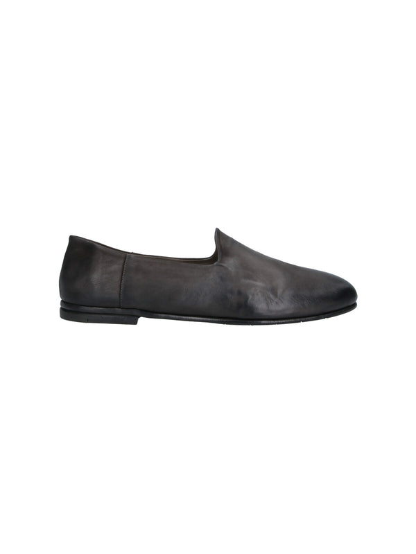 Premiata 100% Calf Leather flat in black